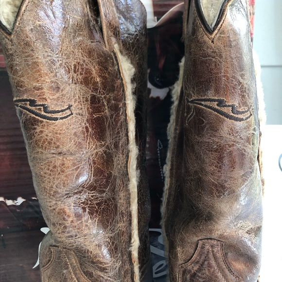 Lagrange Leather brown boots, worn couple of times. Look new. Inside lined. - Picture 3 of 7